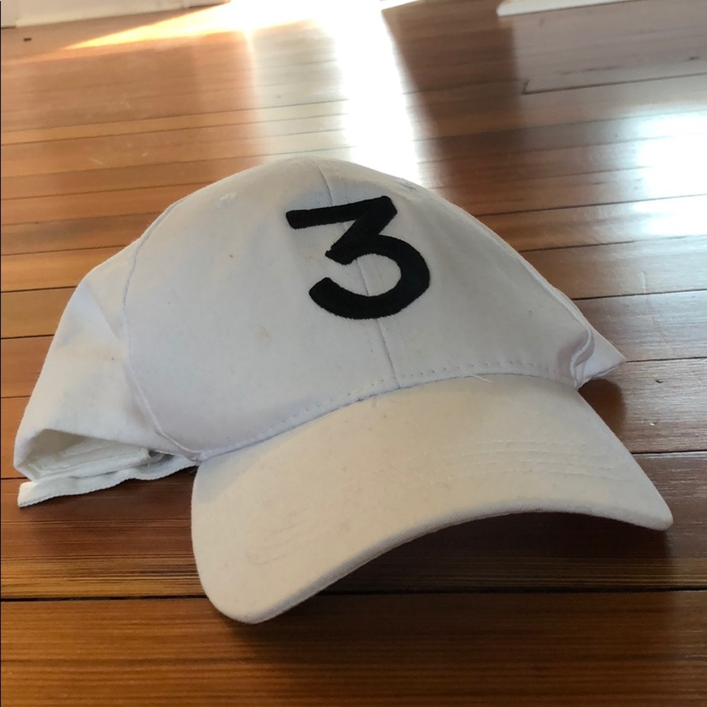 White chance the rapper hat ! SUPER CUTE